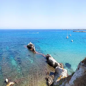 https://a-casa-di-nonna-maria-terrasini.sicilyhotelsitaly.net